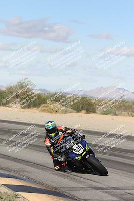 media/Nov-16-2025-Race Pace (Sun) [[8c5fa54630]]/Verified Riders/4-Turn 3 Inside (1050am)/